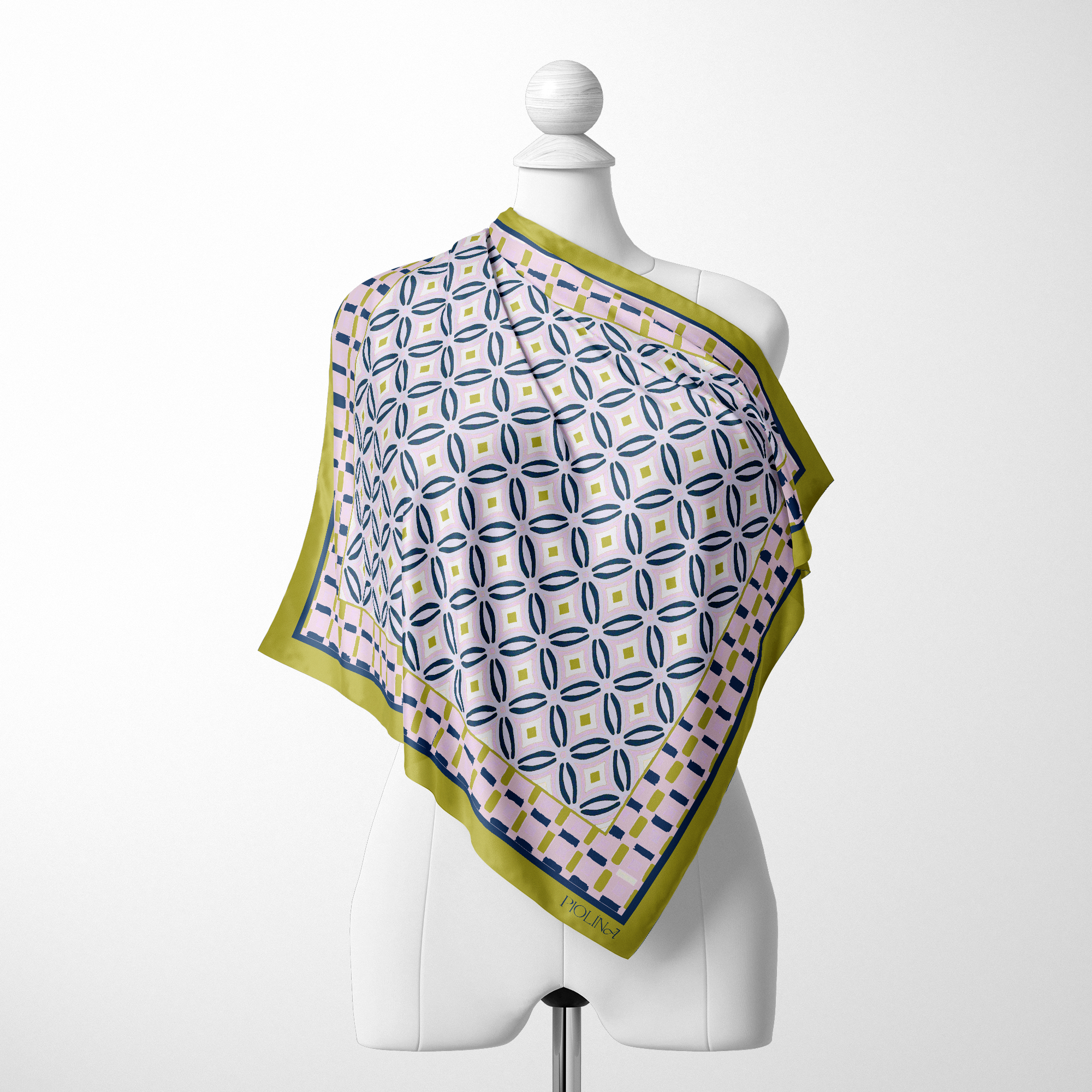 The Magnetic SilkSnap Scarf